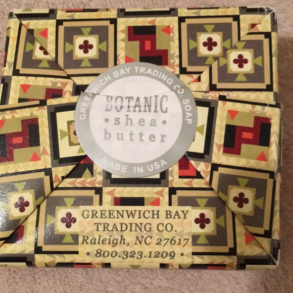 Artisan Soap For Men exfoliating vegitable soap - Picture 3 of 5